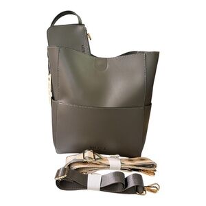 MERSI Vegan Leather Bucket Bag – Olive with Bonus Straps (New with Tags)